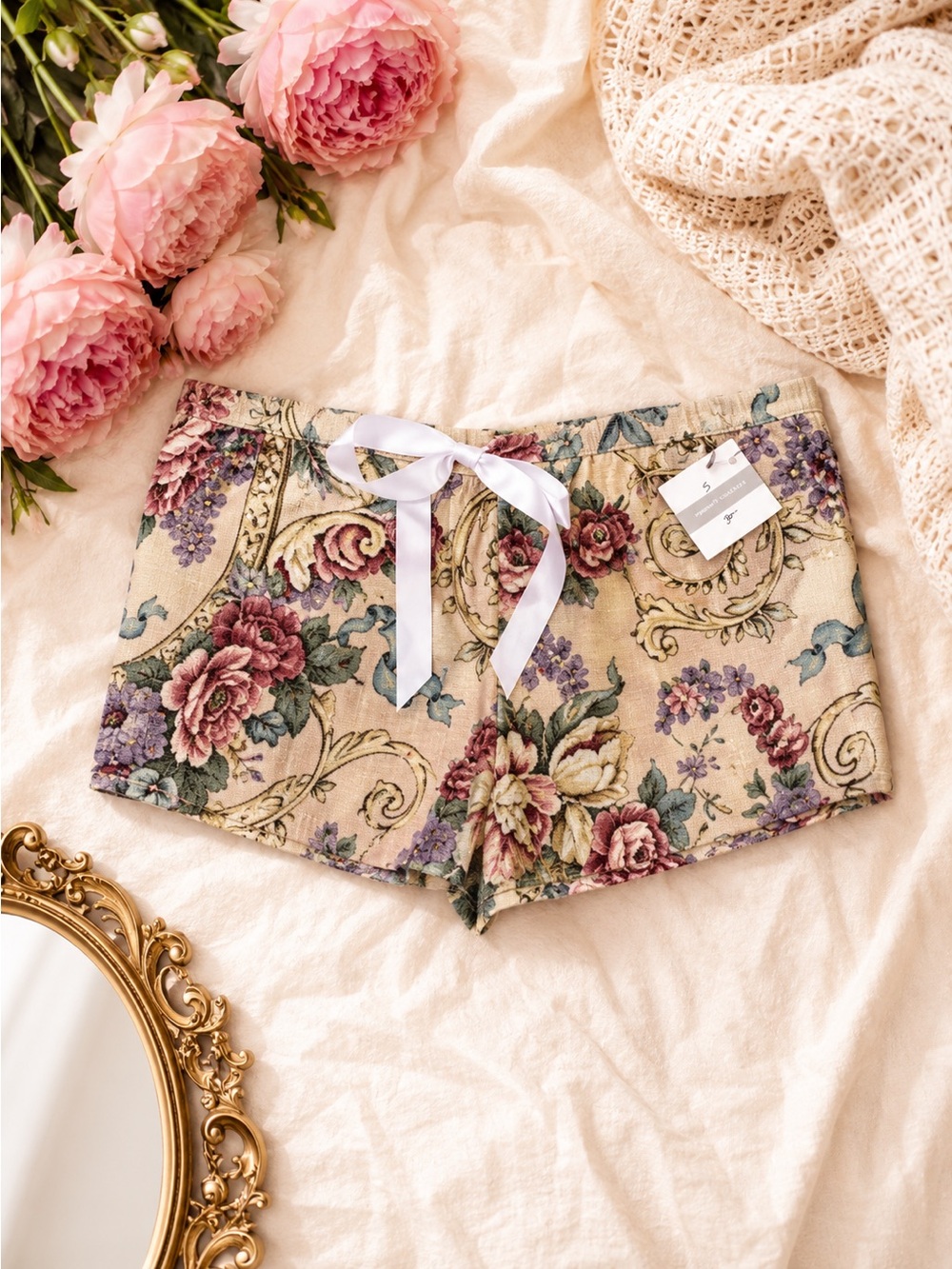 Vintage French Laundry Floral Patterned Short Small NWT